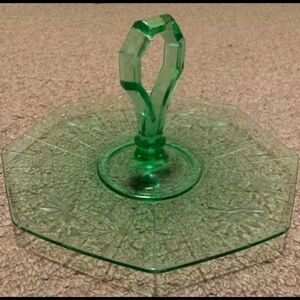 😊3/$30 Vintage etched glass tray/dish great for serving & entertaining, green